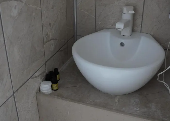 Hayrabolu Hotel 호텔 Hayrabolu